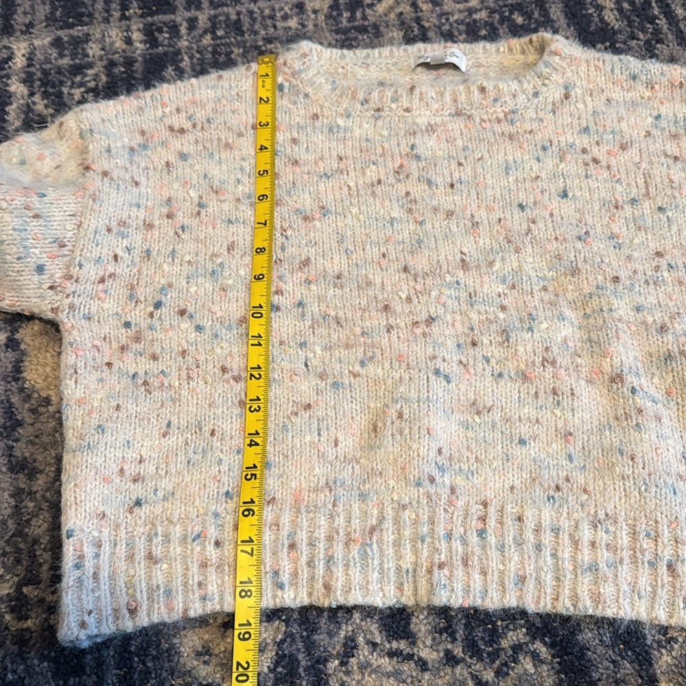 Beyond the Sea Cropped Popcorn Sweater With Volume Sleeves - Picture 6 of 6